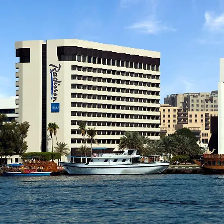 Radisson Blu Hotel, Dubai Deira Creek-3